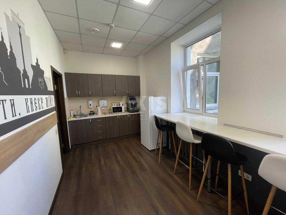 Office vul. Volodymyrs'ka 11, 29m2601575