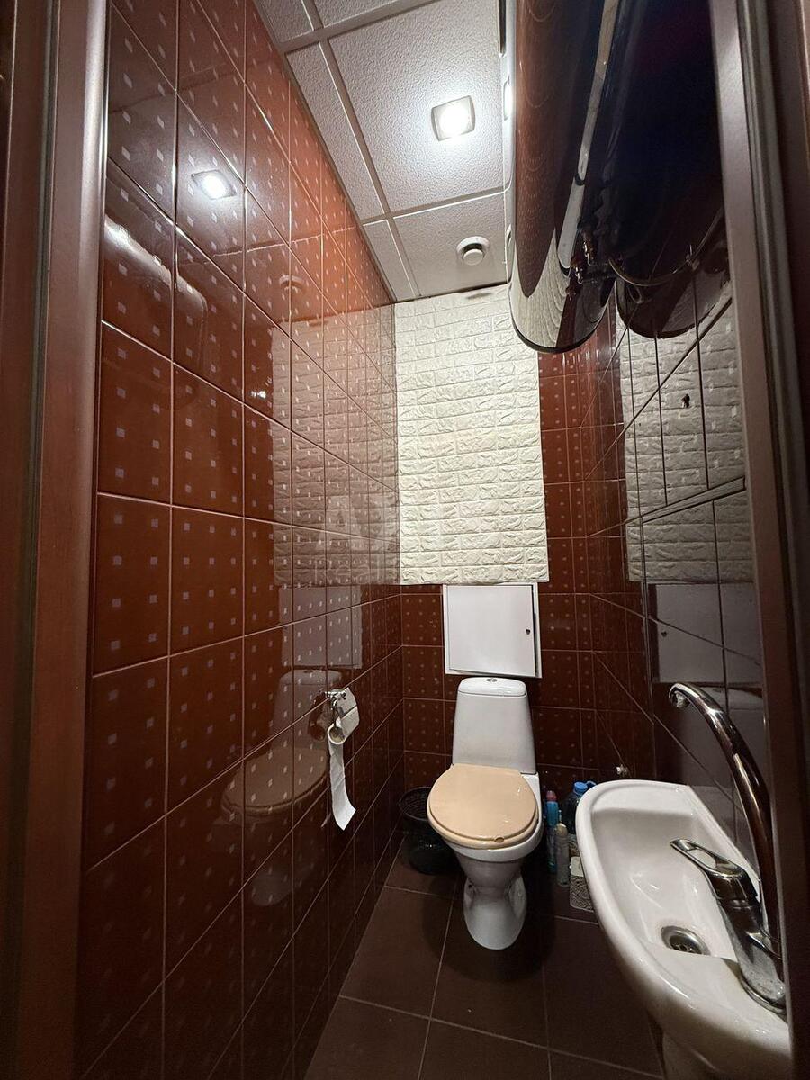 Office bul. Druzhby Narodiv 21, 90m2571058