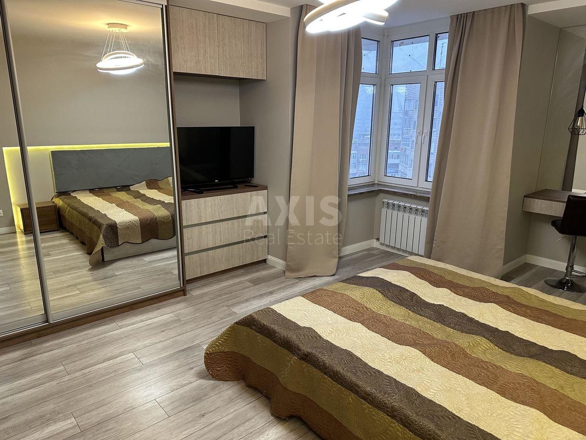 1k apartment vul. Lypkivs'kogo Vasylja Mytropolyta 37Б3