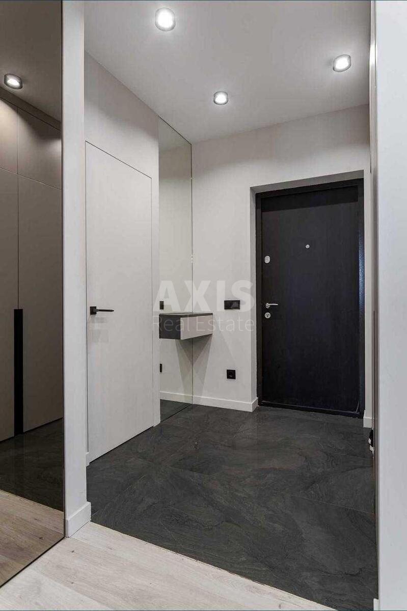 2k apartment nab. Dniprovs'ka 18А5650010