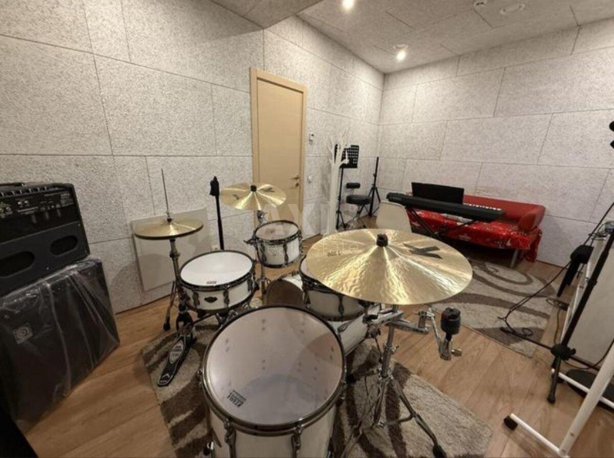 Объект торговли ул. Евгения Коновальца 36Д, 258м2608491