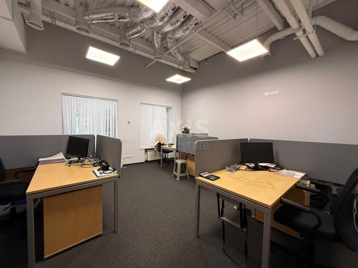 Office vul. Gajdara 58/10, 261m2611542