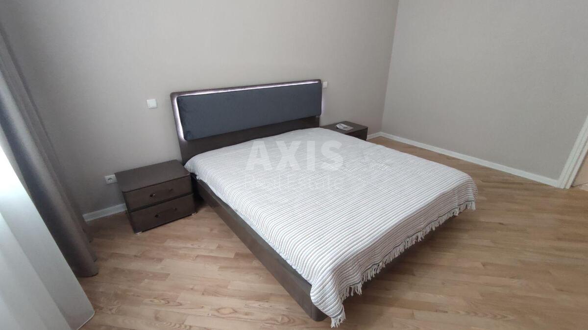 4k apartment vul. Vyshgorods'ka 45/23