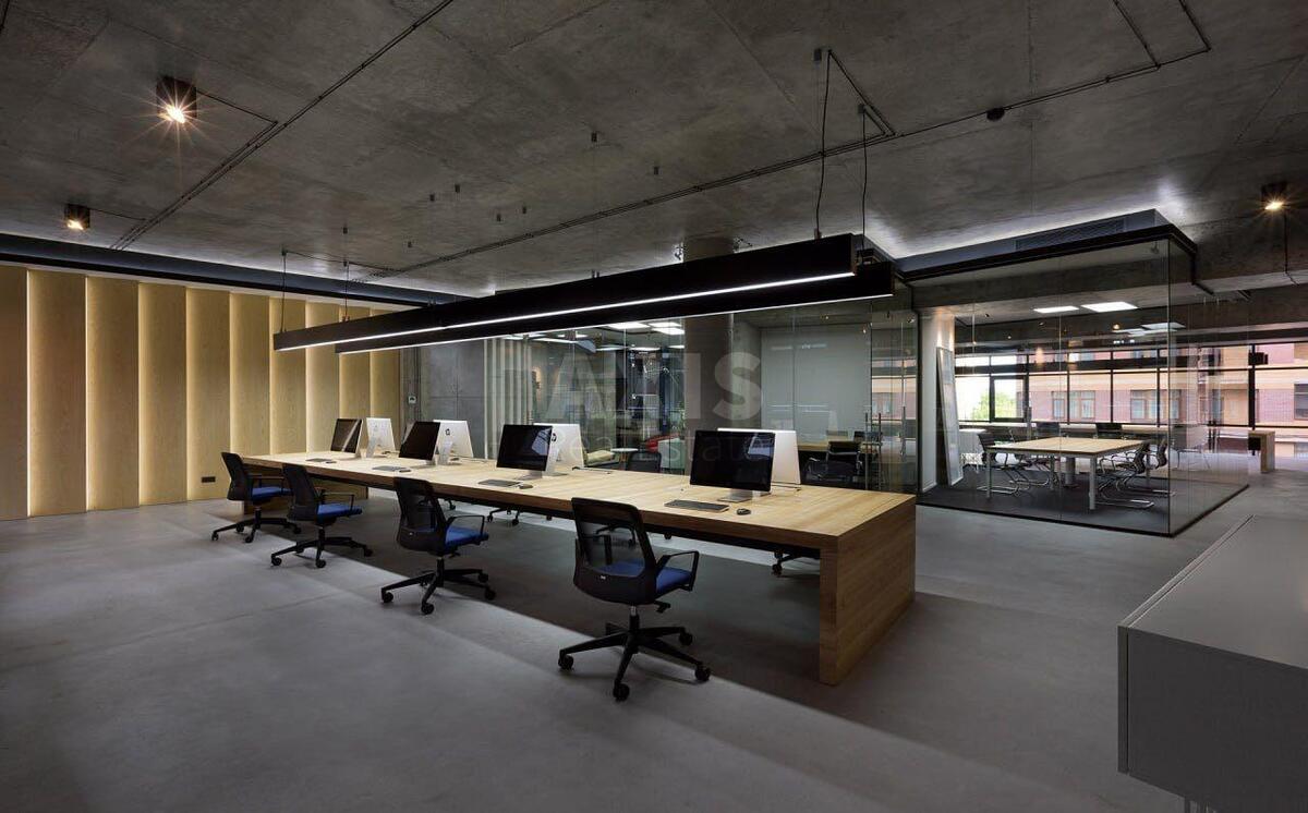 Office vul. Jevgena Konoval'cja 36Д, 308m257646