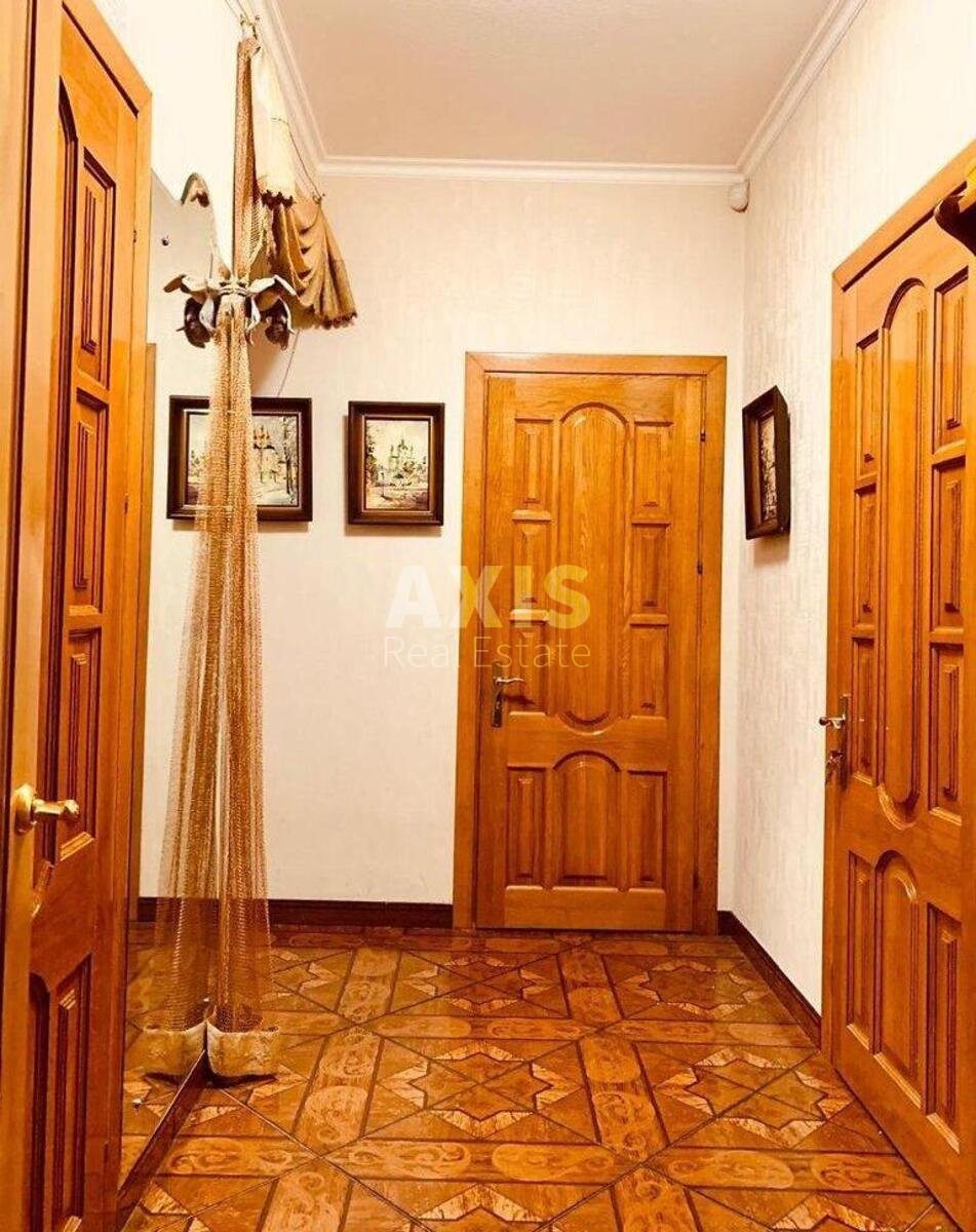 2k apartment vul. Pervomajs'kogo Leonida 9А3