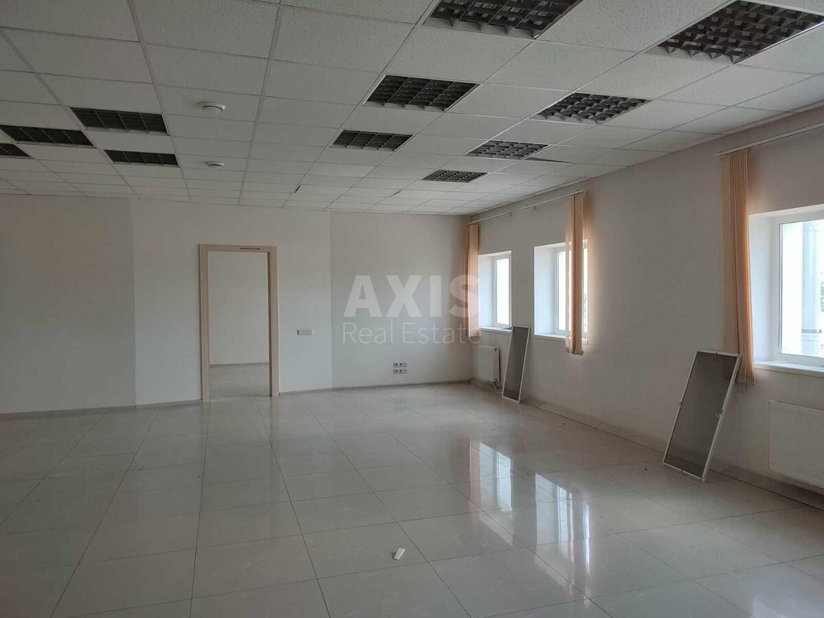 Office vul. Berezhans'ka 12Б, 387m2594502
