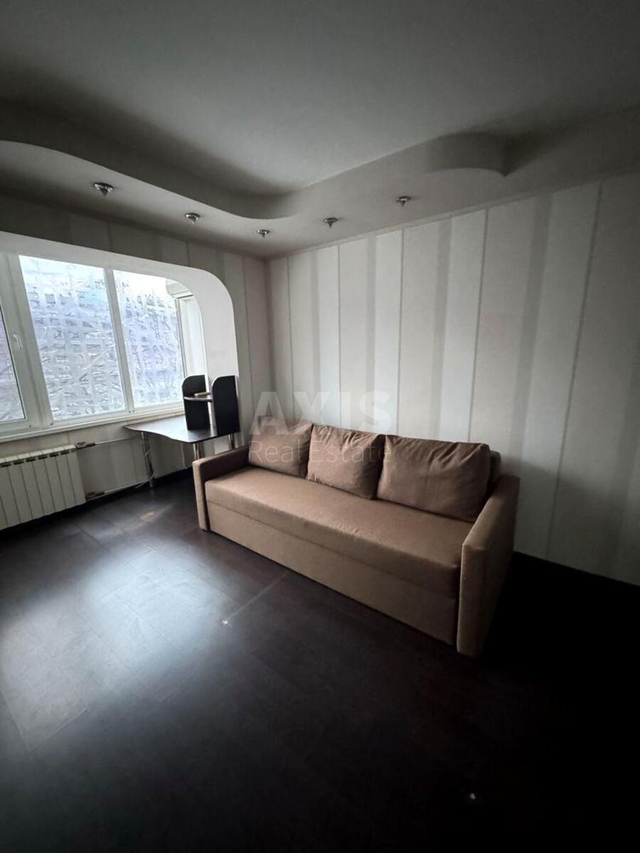 1k apartment pr-t Obolons'kyj 31636587