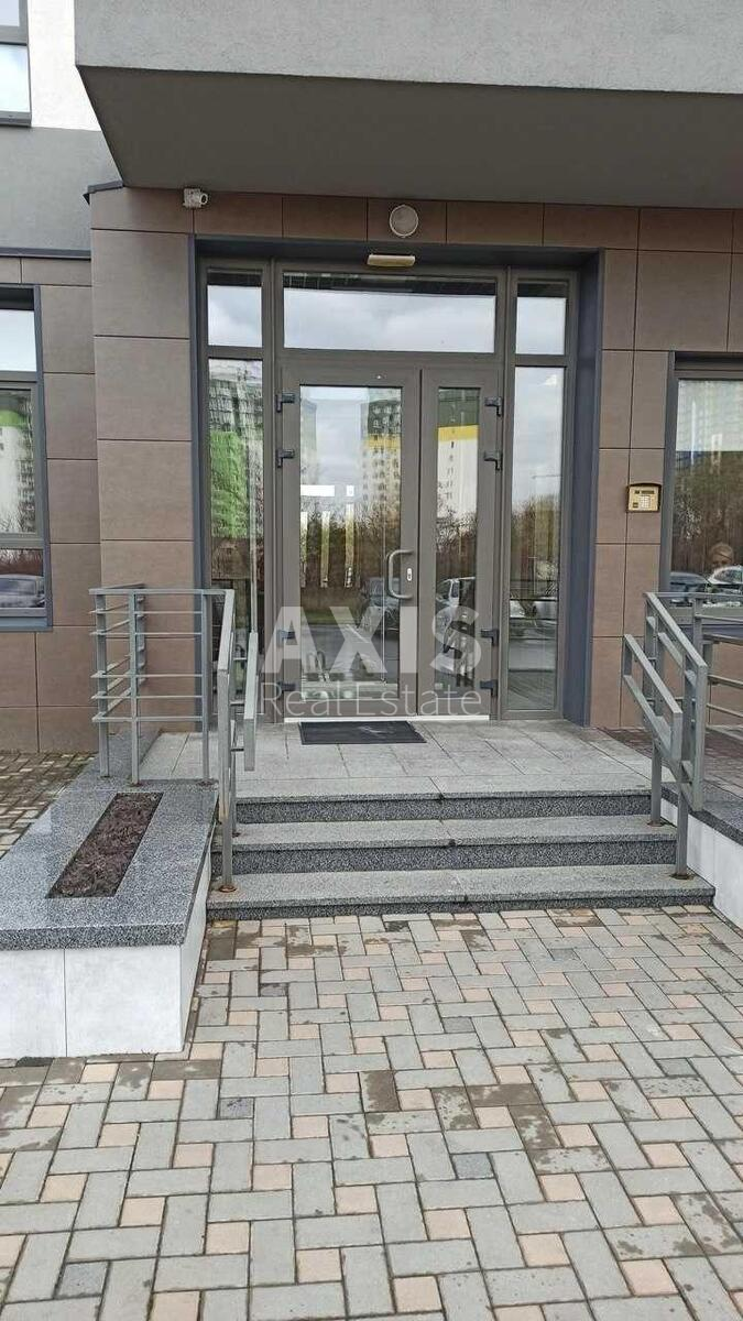 3k apartment vul. Tyraspol's'ka 435