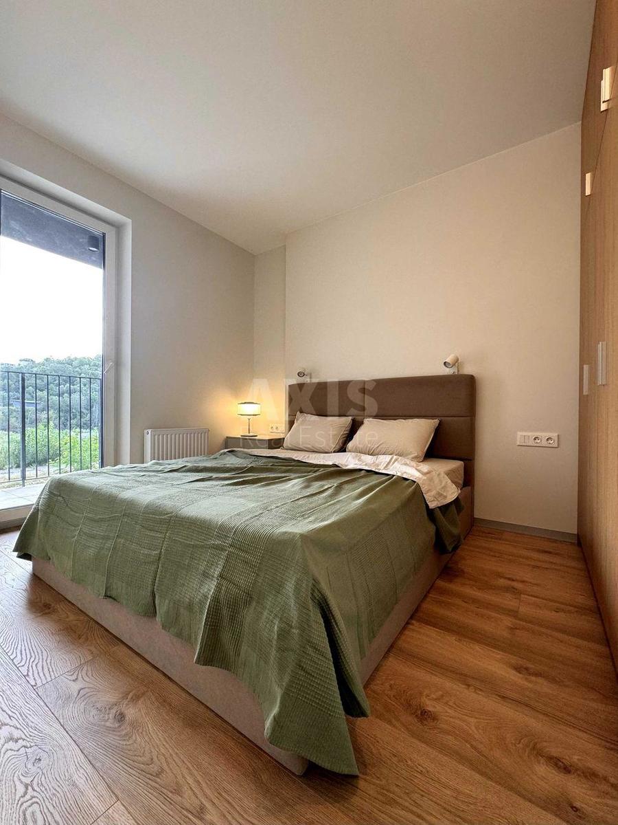 1k apartment vul. Kyrylivs'ka 374