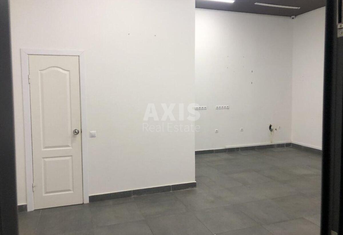 Trade object vul. Golovka Andrija 29, 38m22