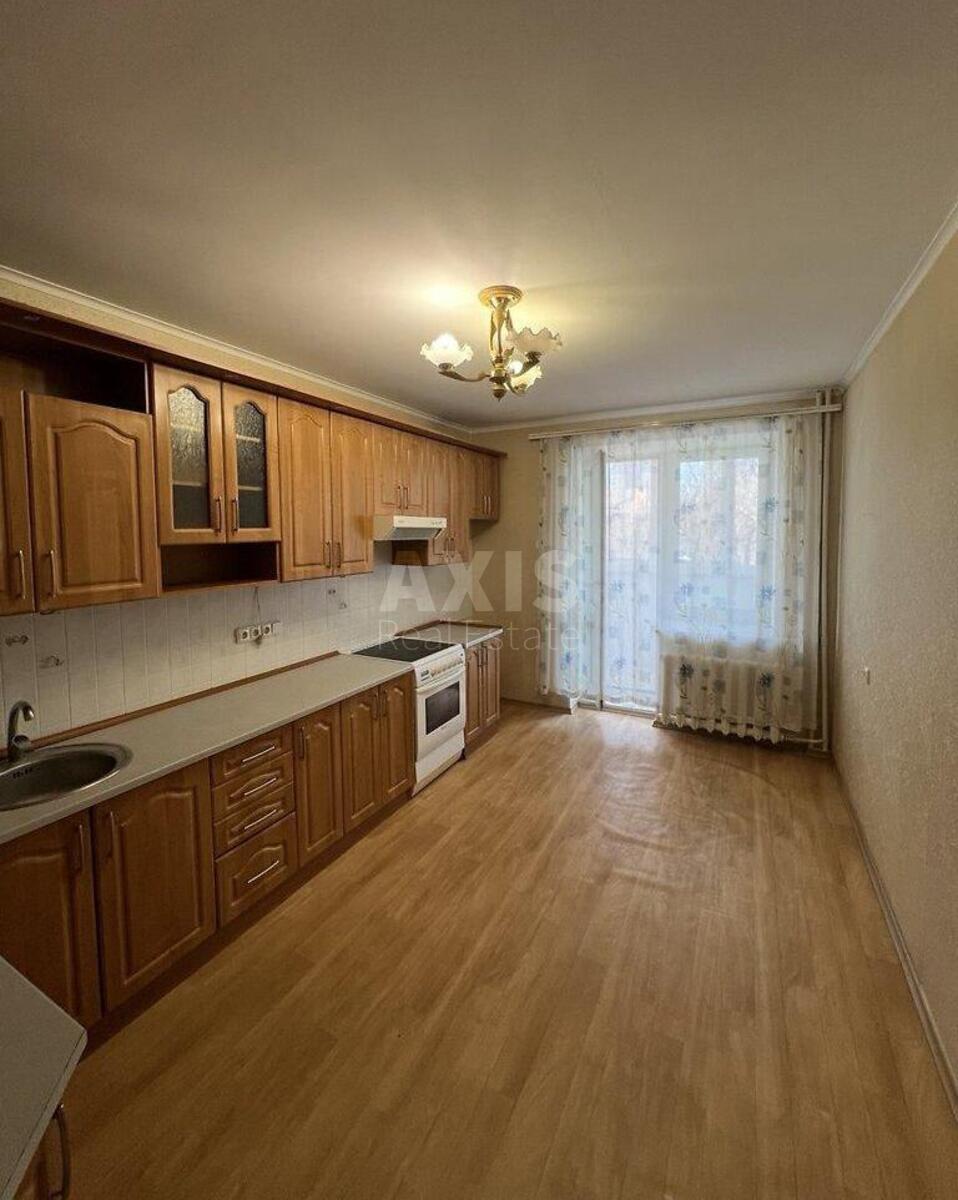 2к квартира вул. Регенераторна 4