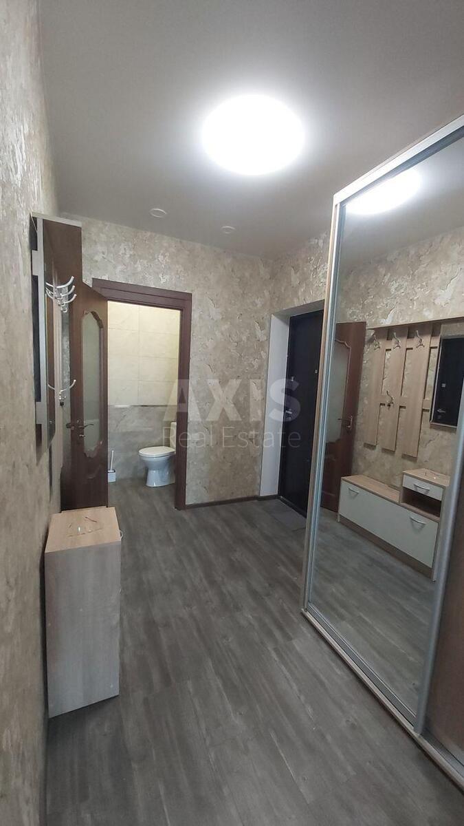 2k apartment vul. Pivnichno-Syrec'ka 1010