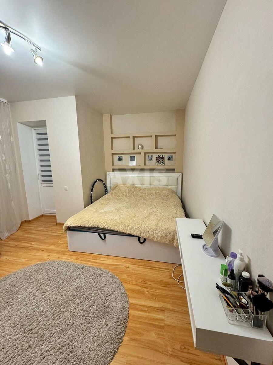 2k apartment vul. Verhovynna 912