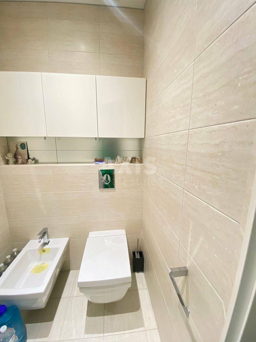 1k apartment vul. Verhovynna 3511