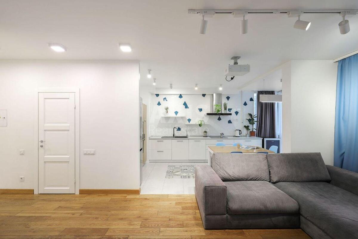 3k apartment vul. Zabolotnogo Akademika 109А596352