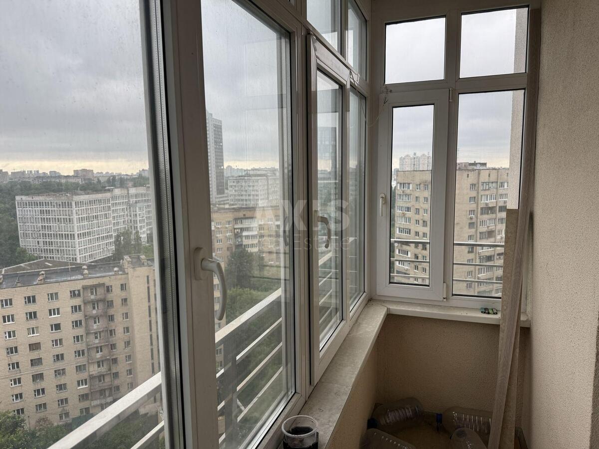 1k apartment vul. Lypkivs'kogo Vasylja Mytropolyta 37В4