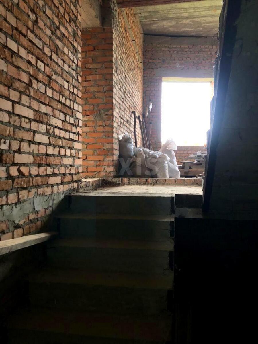 Дoм ул. Приветная, 500м2, город Киев6393013