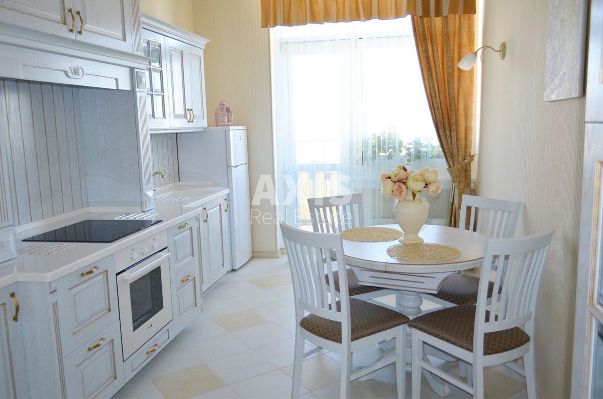 1k apartment vul. Yulia Zdanovska 71Г