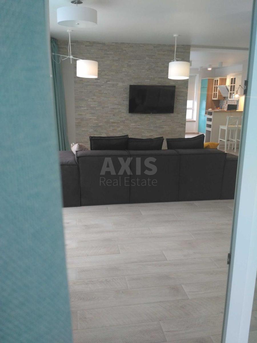 3k apartment vul. Zarichna 11