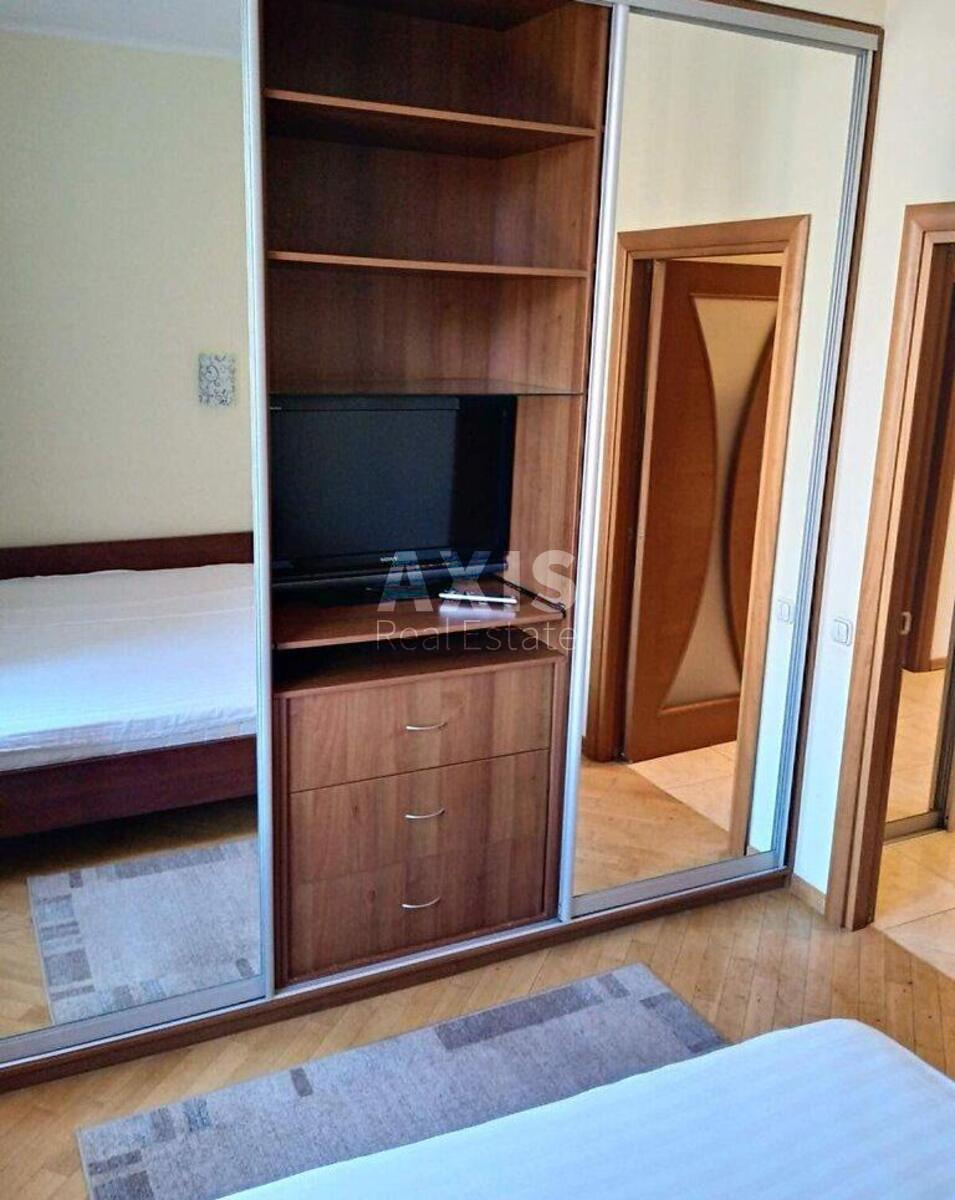 2k apartment vul. Hreshhatyk 237