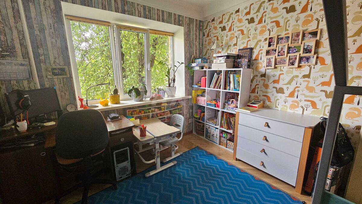 3k apartment vul. Mukachivs'ka 5А14