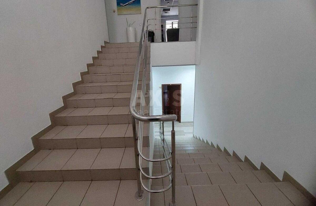 Office vul. Horyva 55, 465m2571313