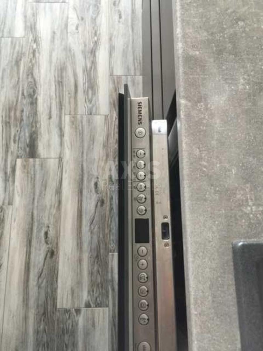1k apartment vul. Myhajla Maksymovycha 3Г4