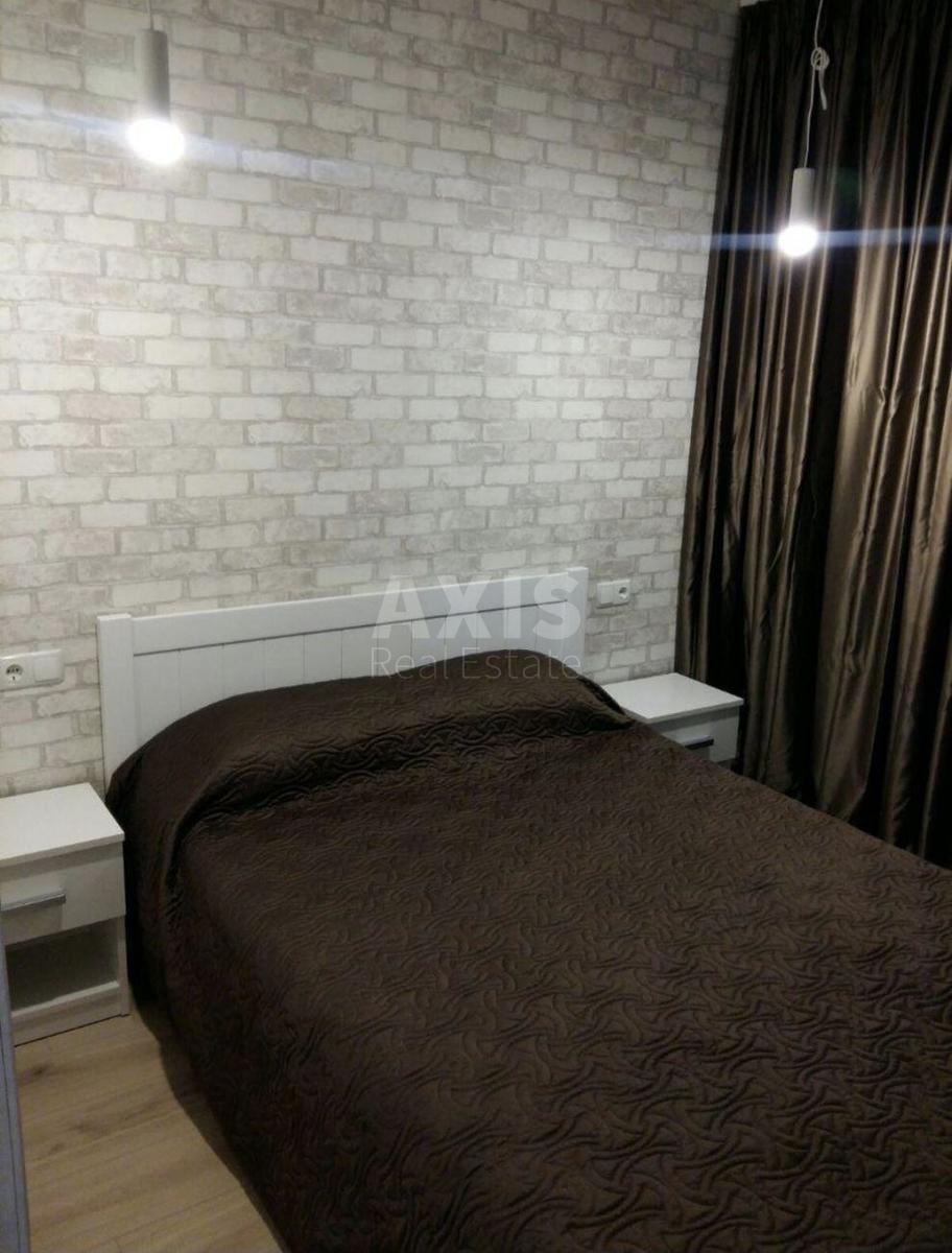 1k apartment vul. Metrologichna 21А0