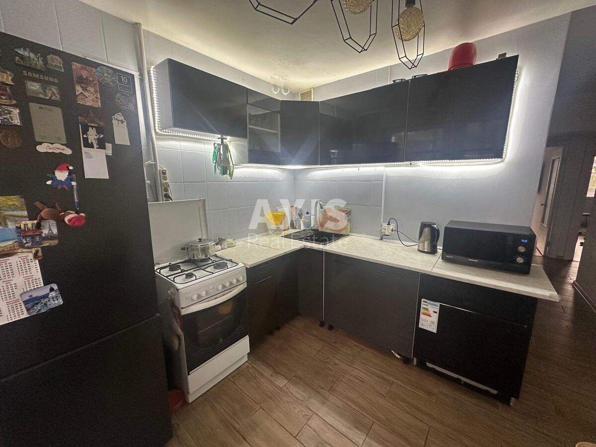 3k apartment vul. Bogatyrs'ka 6А