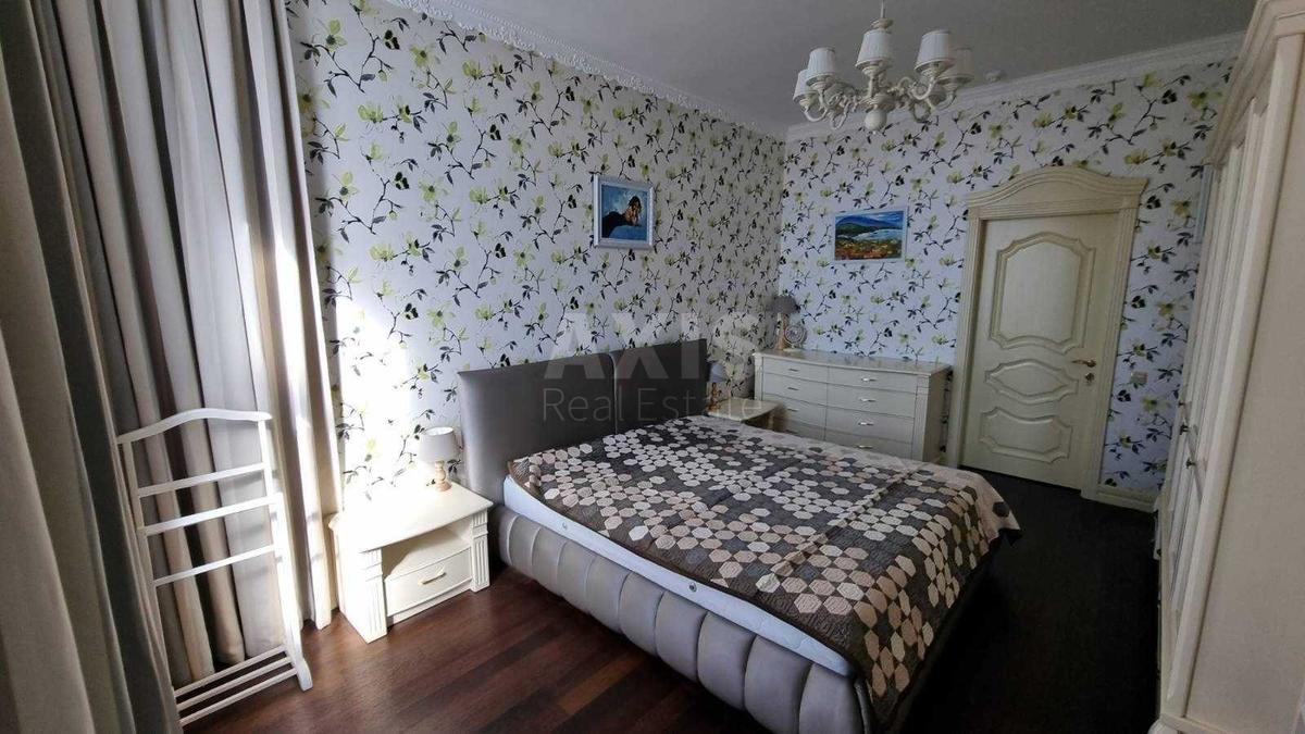 2k apartment vul. Solom'jans'ka 15А2