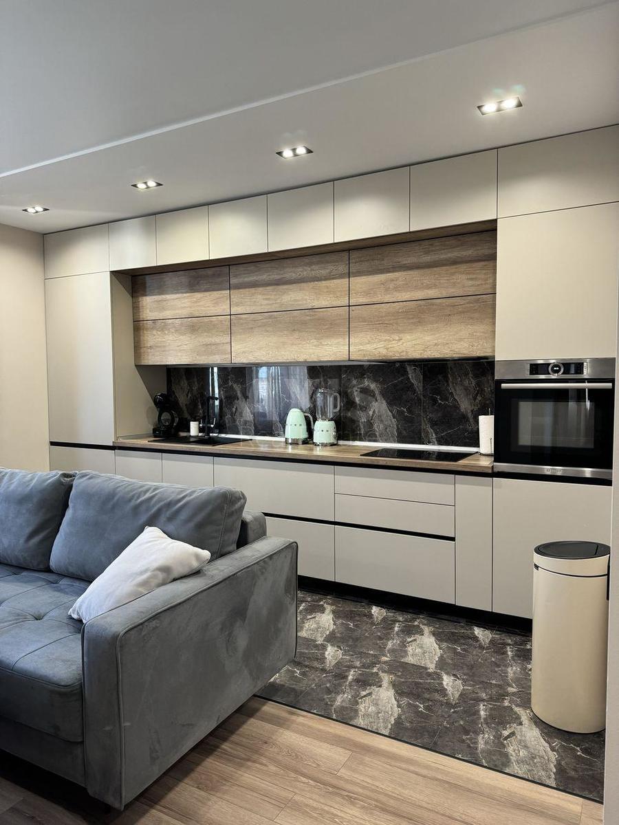2k apartment vul. Oleksandra Olesja 6Б