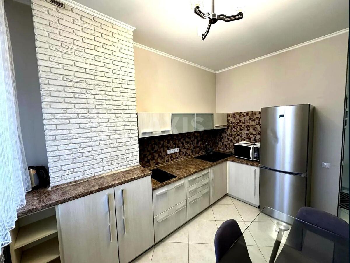 1k apartment vul. Gonchara Olesja 17