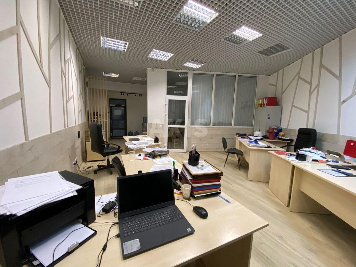 Office vul. Jevgena Konoval'cja 36Д, 80m2616904