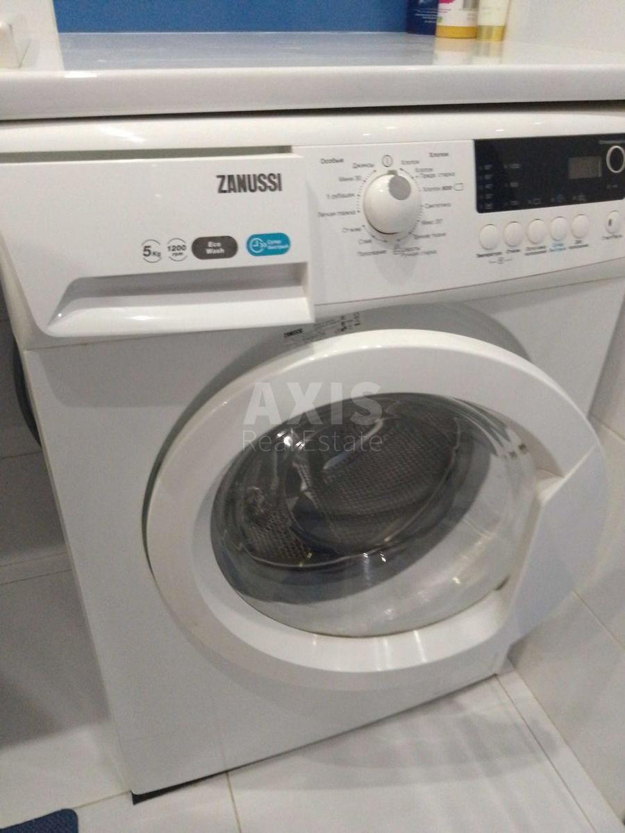 3k apartment vul. Zdolbunivs'ka 1319