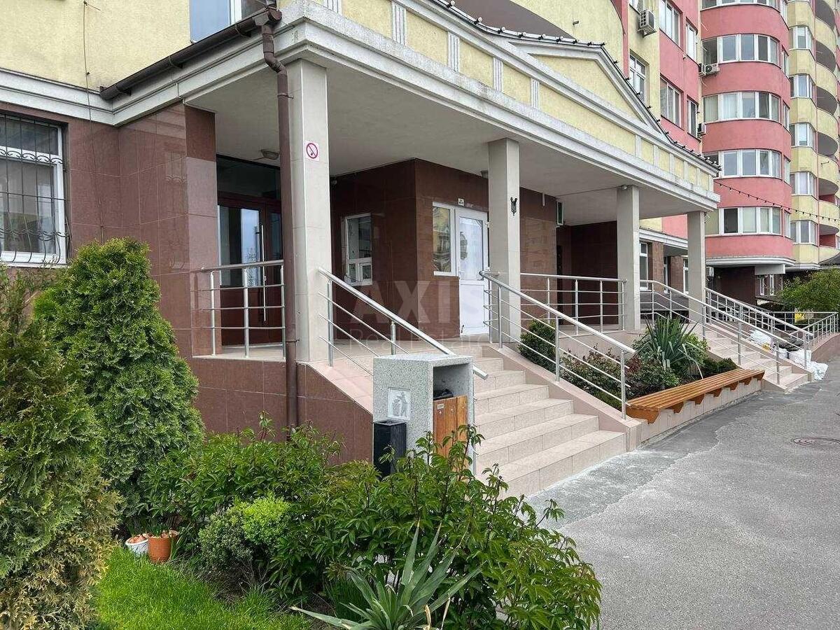 2k apartment vul. Sim'i' Kul'zhenkiv 335948813