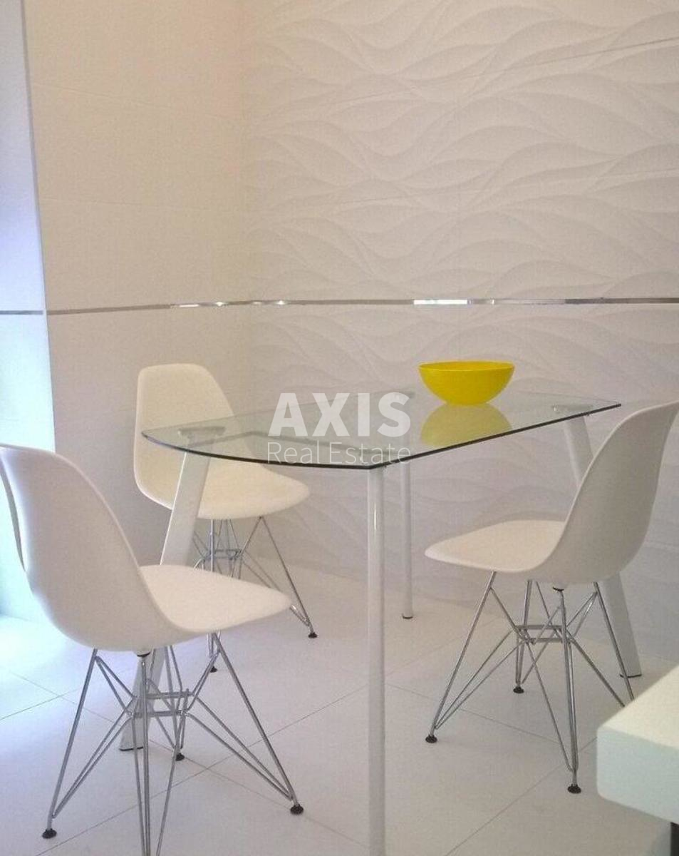 Office vul. Barbjusa Anri 5А, 96m2403734