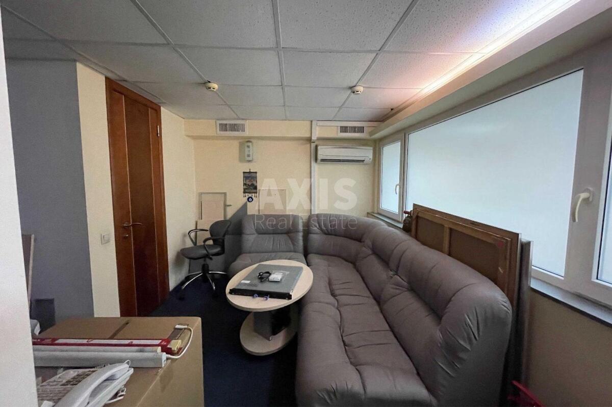 Office vul. Volos'ka 50/38, 131m24