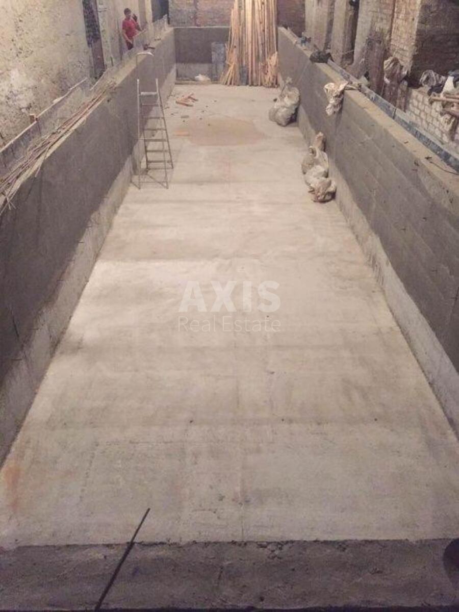 Trade object pr-t Peremogy 60, 325m22