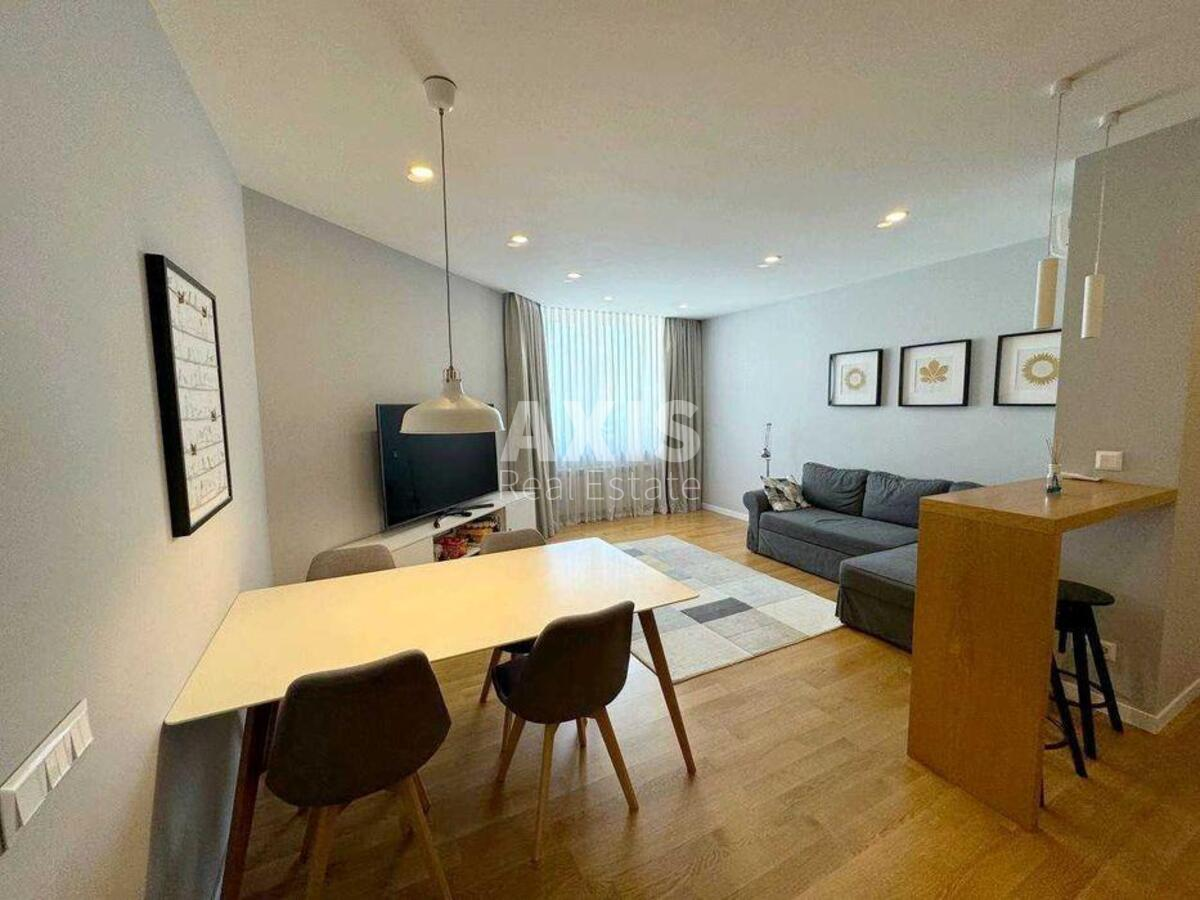 2k apartment vul. Vyshgorods'ka 45