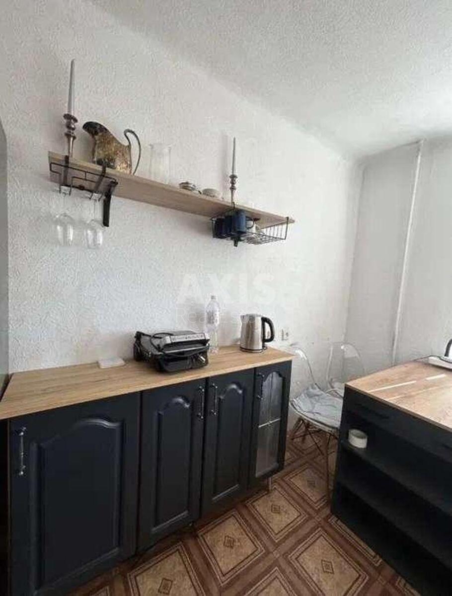 2k apartment vul. Naberezhno-Hreshhatyc'ka 7
