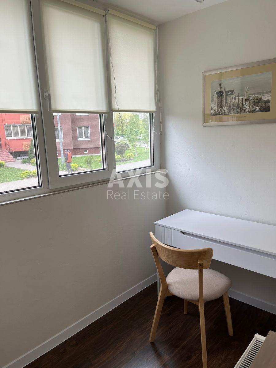 1k apartment pr-t Glushkova Akademika 65