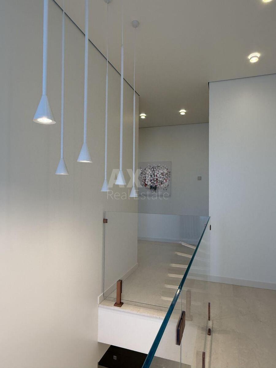 5k apartment vul. Antonovycha 1095884116