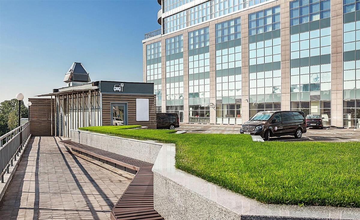 Офис ул. Николая Амосова 12, 270м29