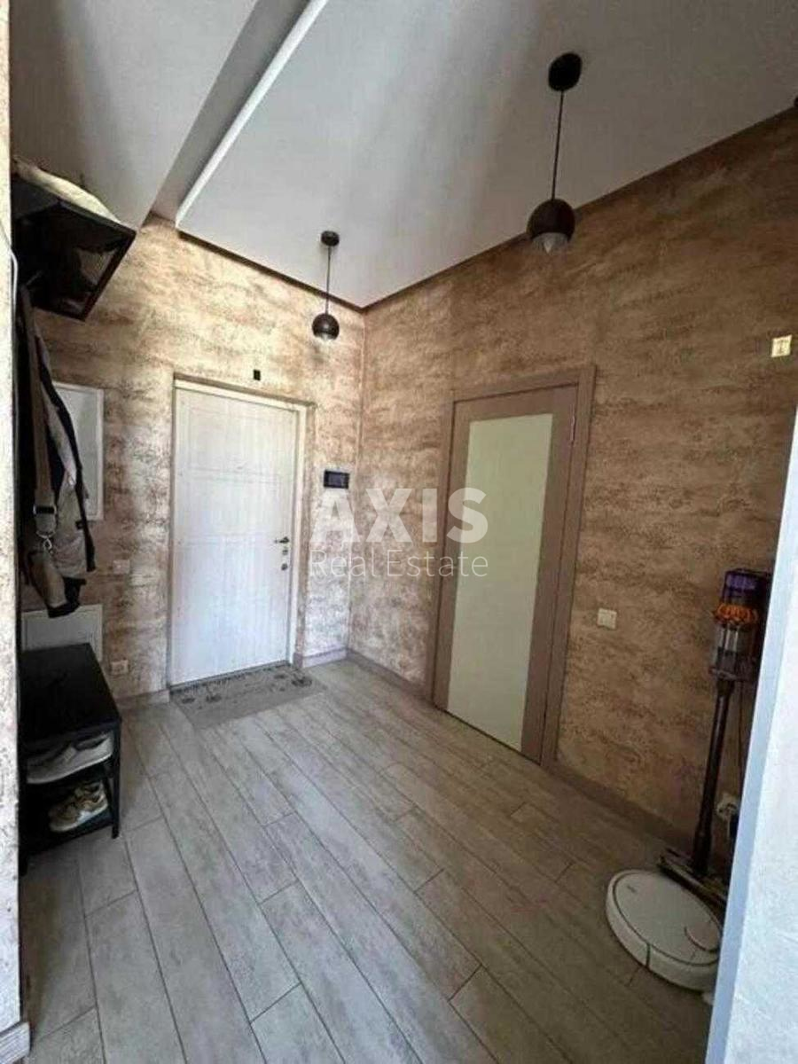 3k apartment vul. Barbjusa Anri 37/13