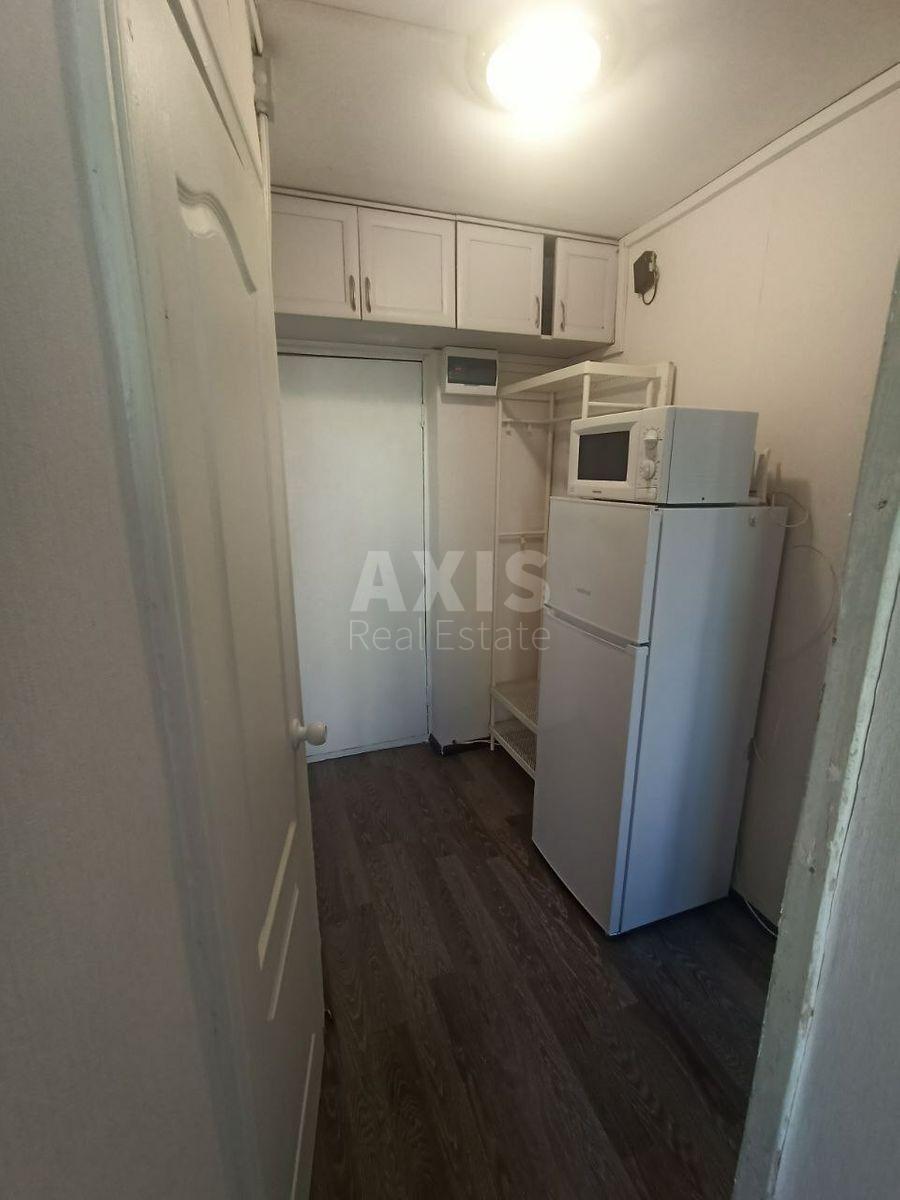 1k apartment vul. Radomyshl's'ka 2А4