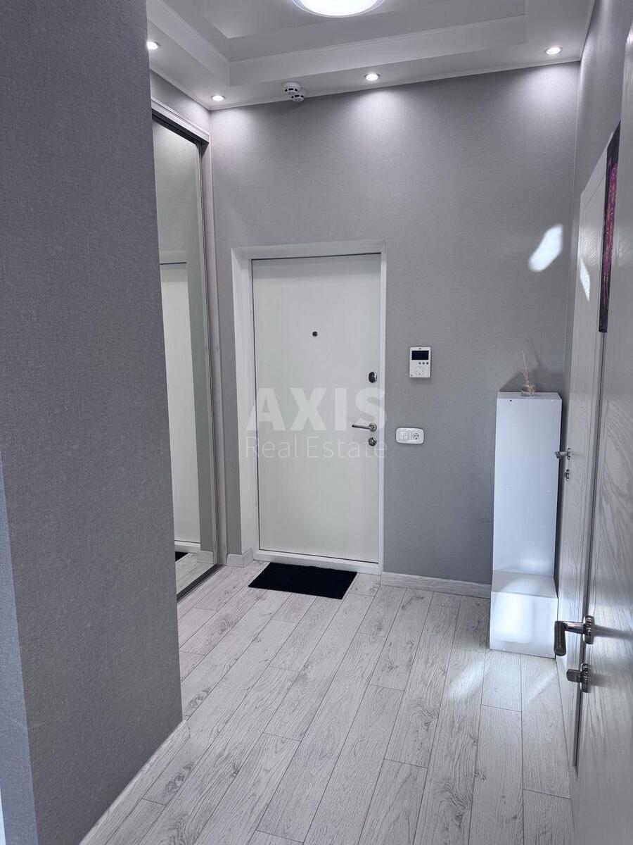 1k apartment vul. Vasylya Tyutyunnyka 52/16372615