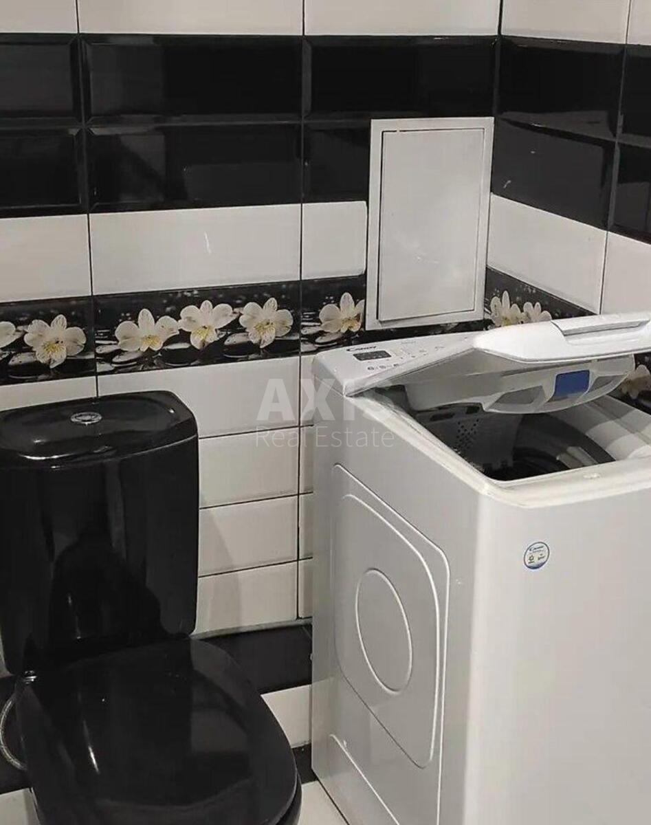 3k apartment vul. Chornyh Zaporozhciv 26А2