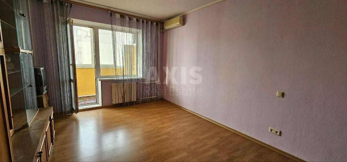 3k apartment vul. Revuc'kogo 181