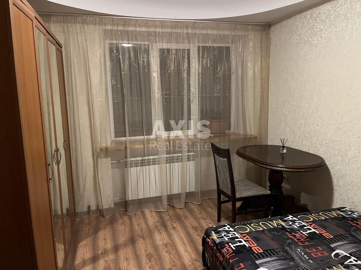 3k apartment vul. Velyka Vasyl'kivs'ka 1023