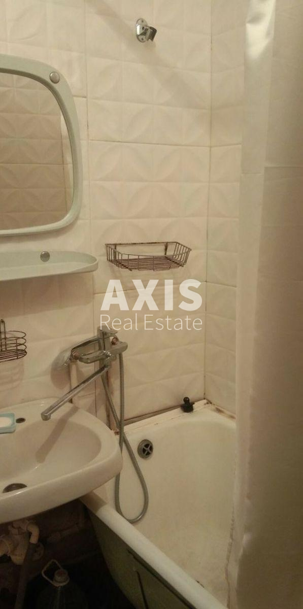 1k apartment vul. Tupoljeva Akademika 15Є9